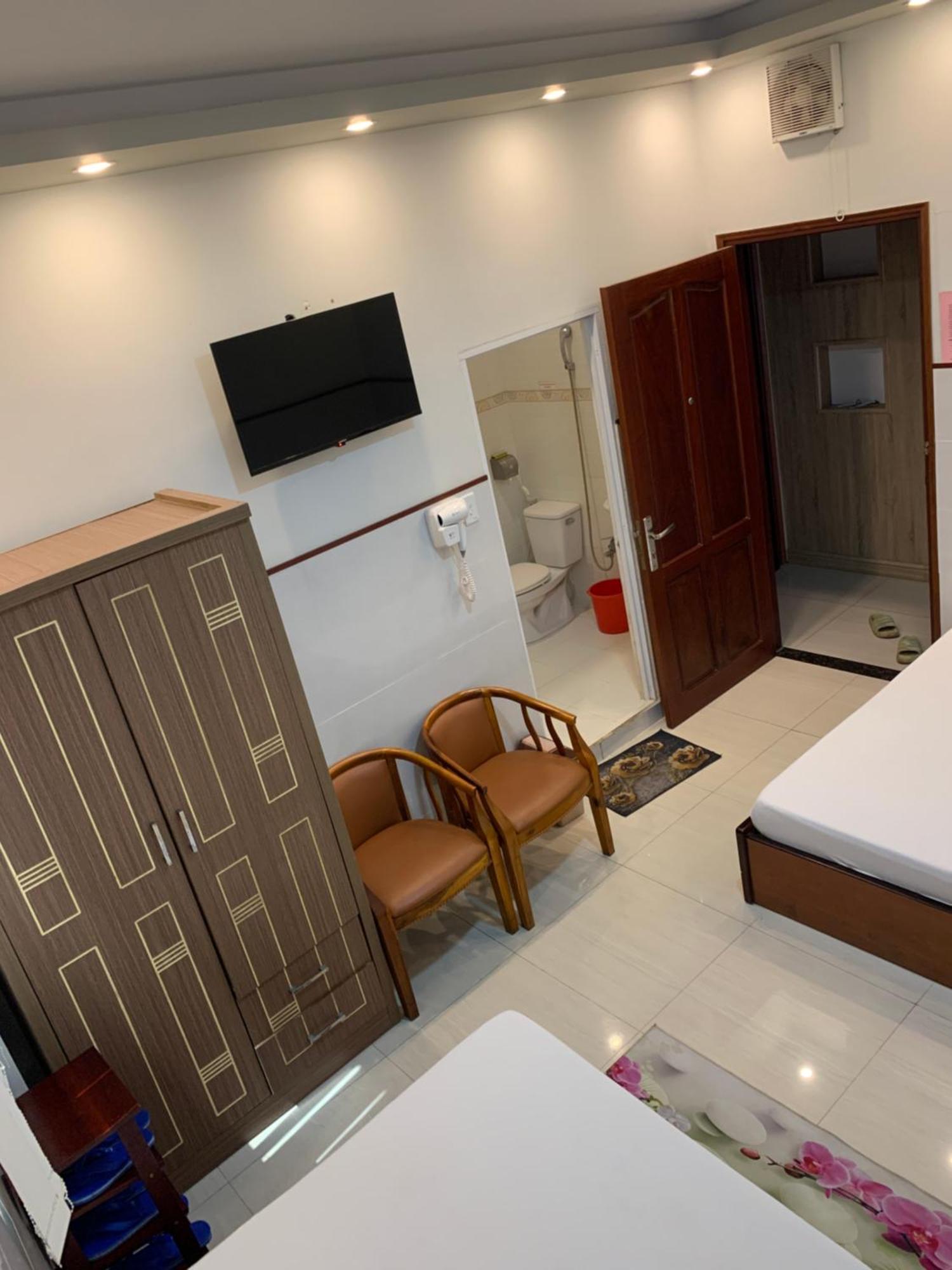 Khach San Kim Hung 2 Hotell Bac Lieu Eksteriør bilde