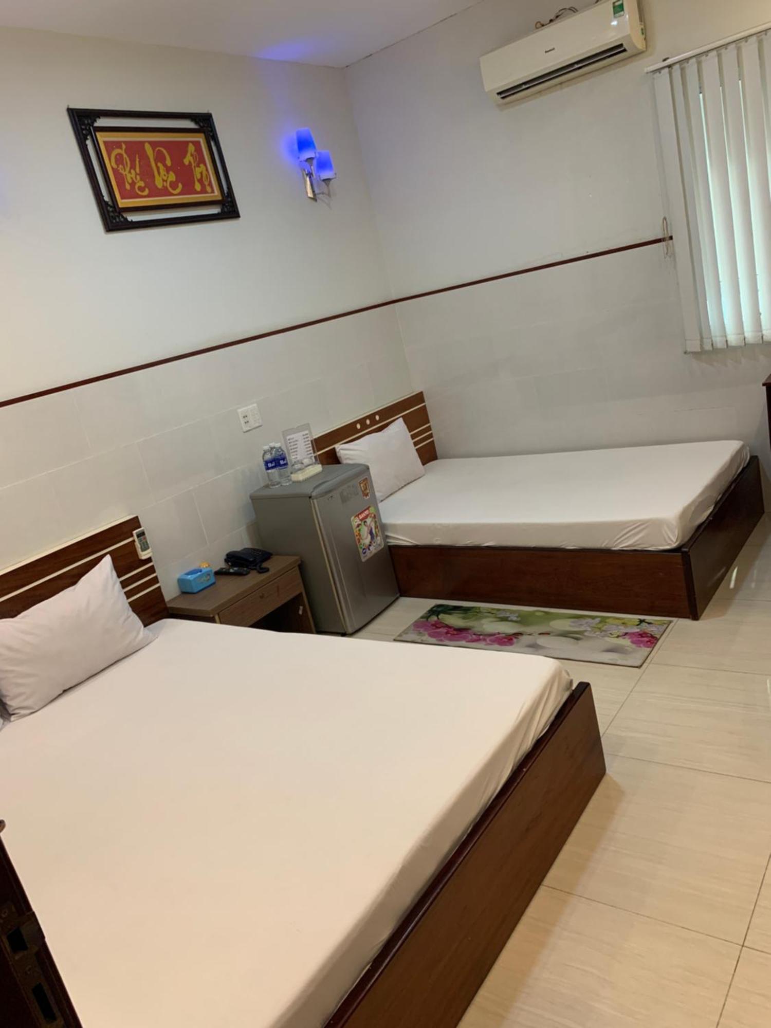 Khach San Kim Hung 2 Hotell Bac Lieu Eksteriør bilde